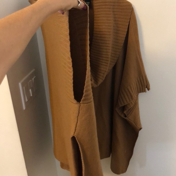 H&M Cowl Neck Sweater Poncho - Picture 5 of 5